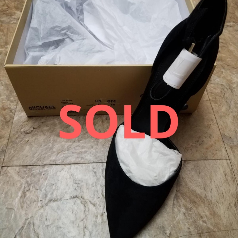 MICHAEL Michael Kors Lisa Pump